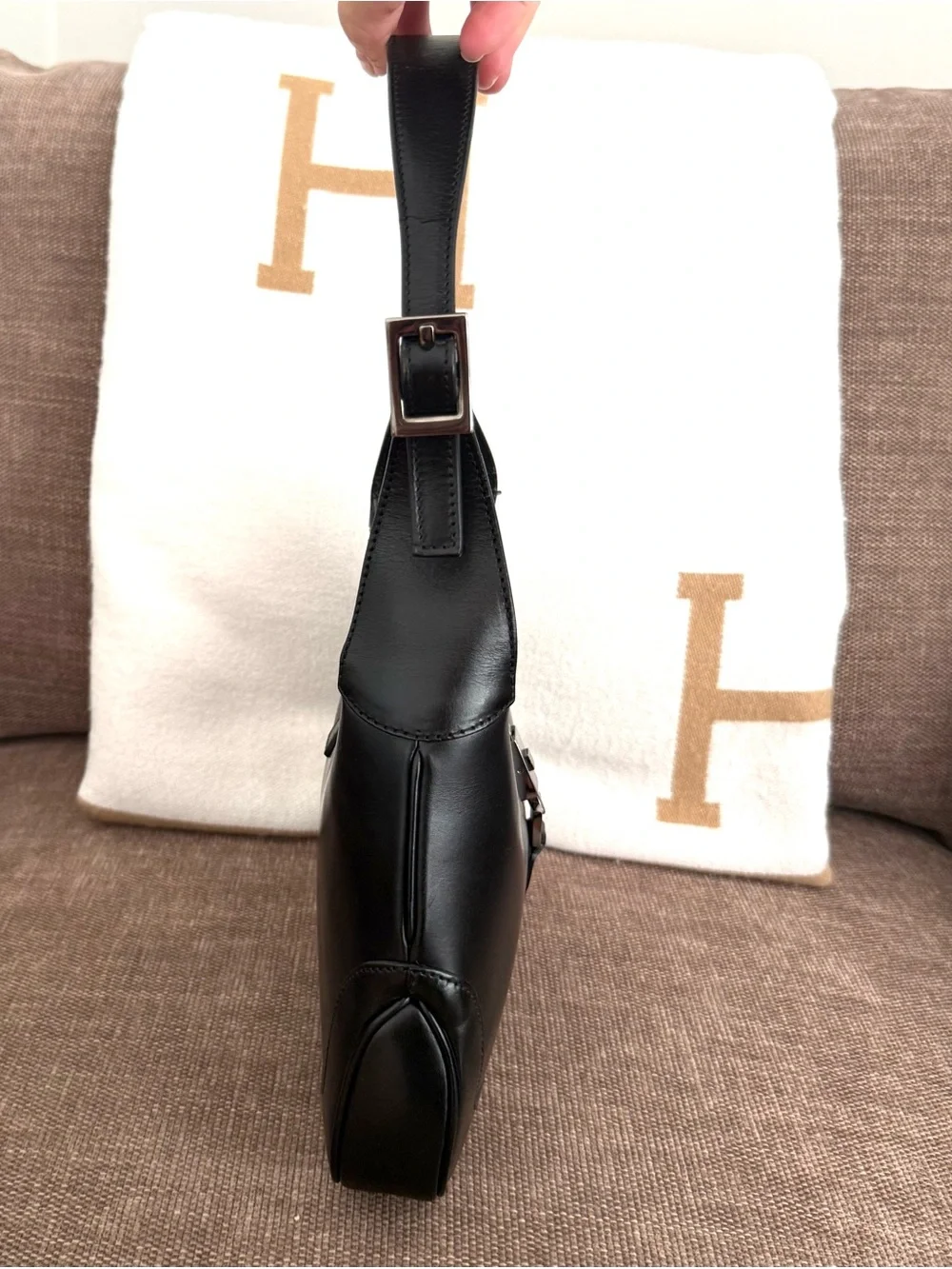 Gucci authentic jackie